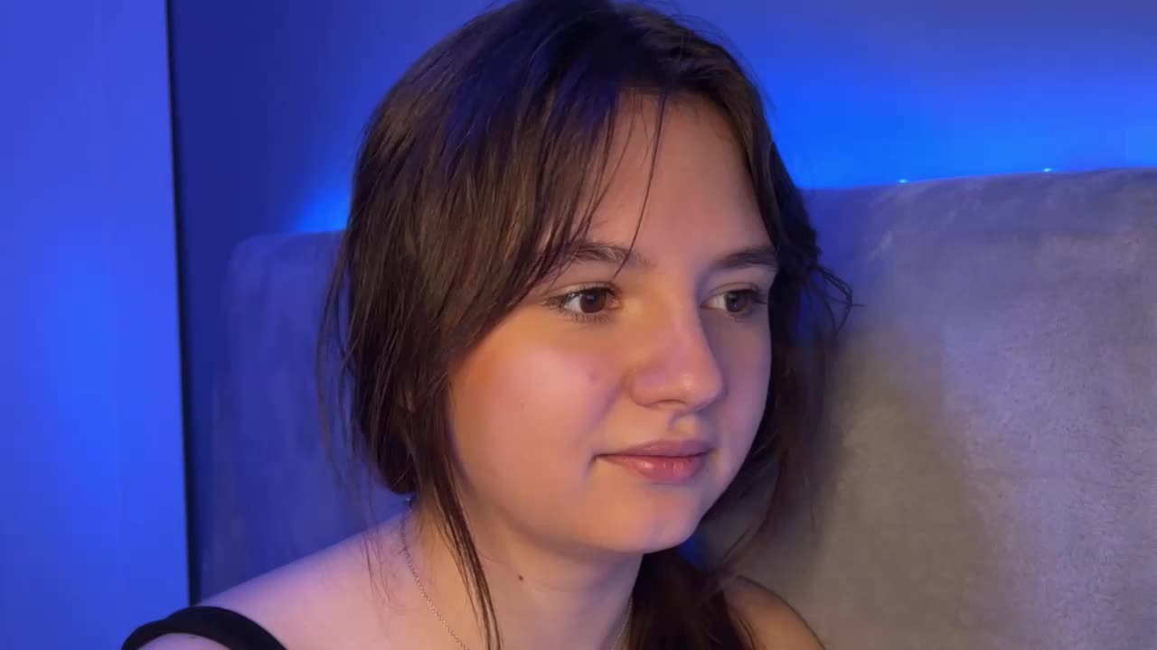 AlisaRichGold Live Sex December 13, 2025