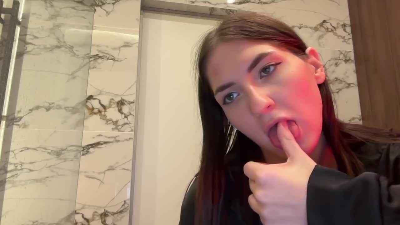 SelenaMoon Live Sex December 13, 2025