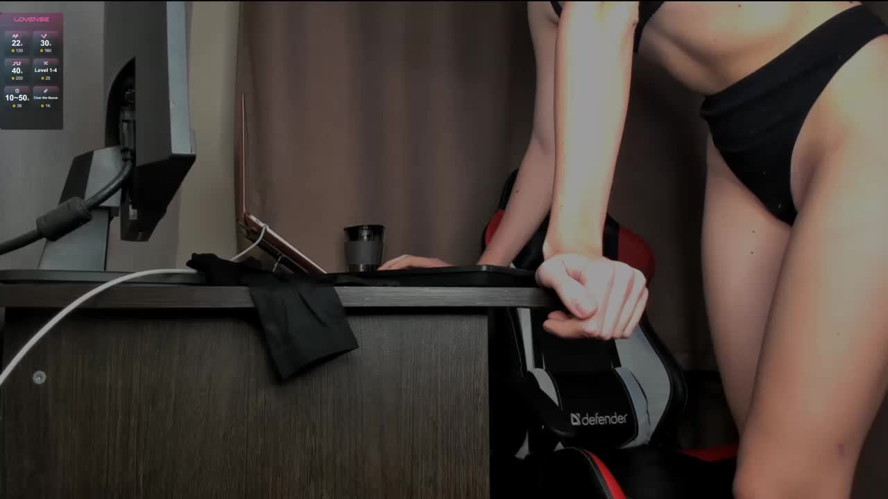 holyharlot Live Sex December 14, 2025