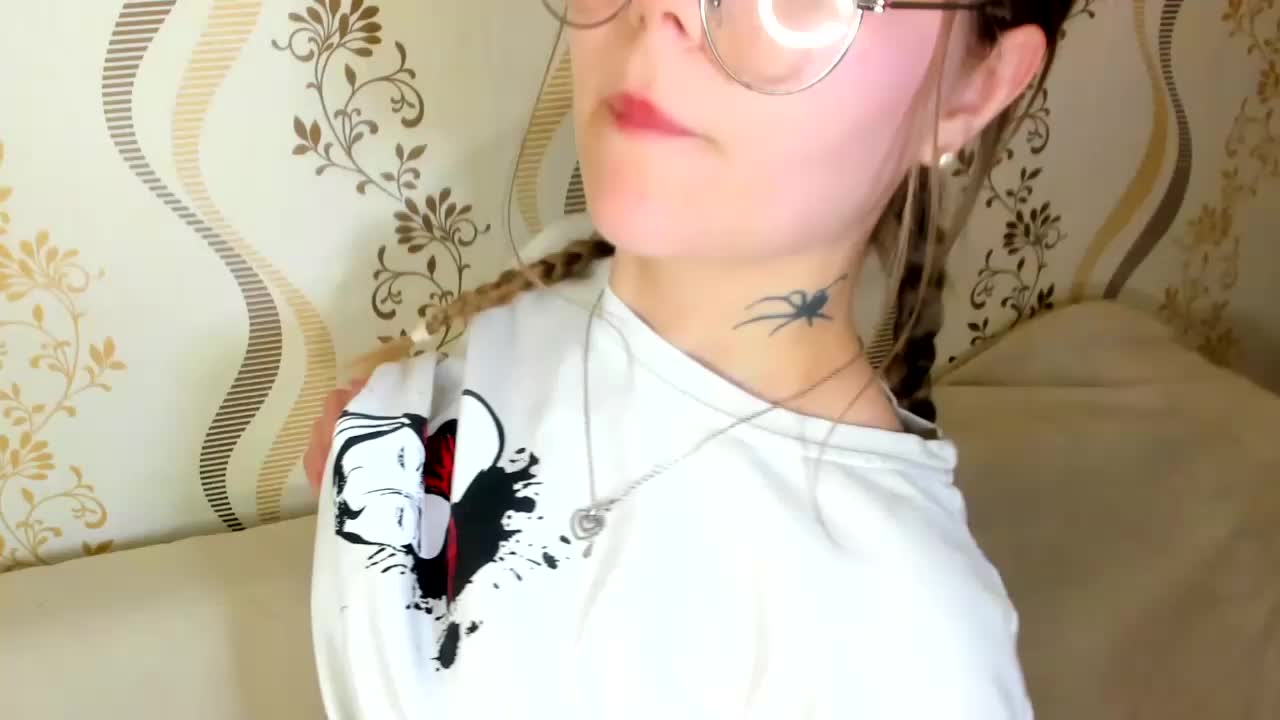 MelMooon Live Sex December 14, 2025