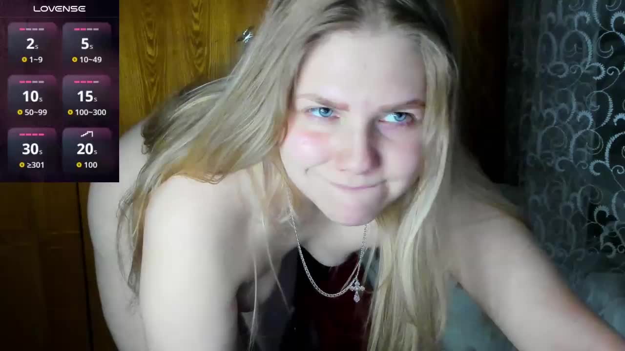 Emma-Frizea Live Sex December 17, 2025