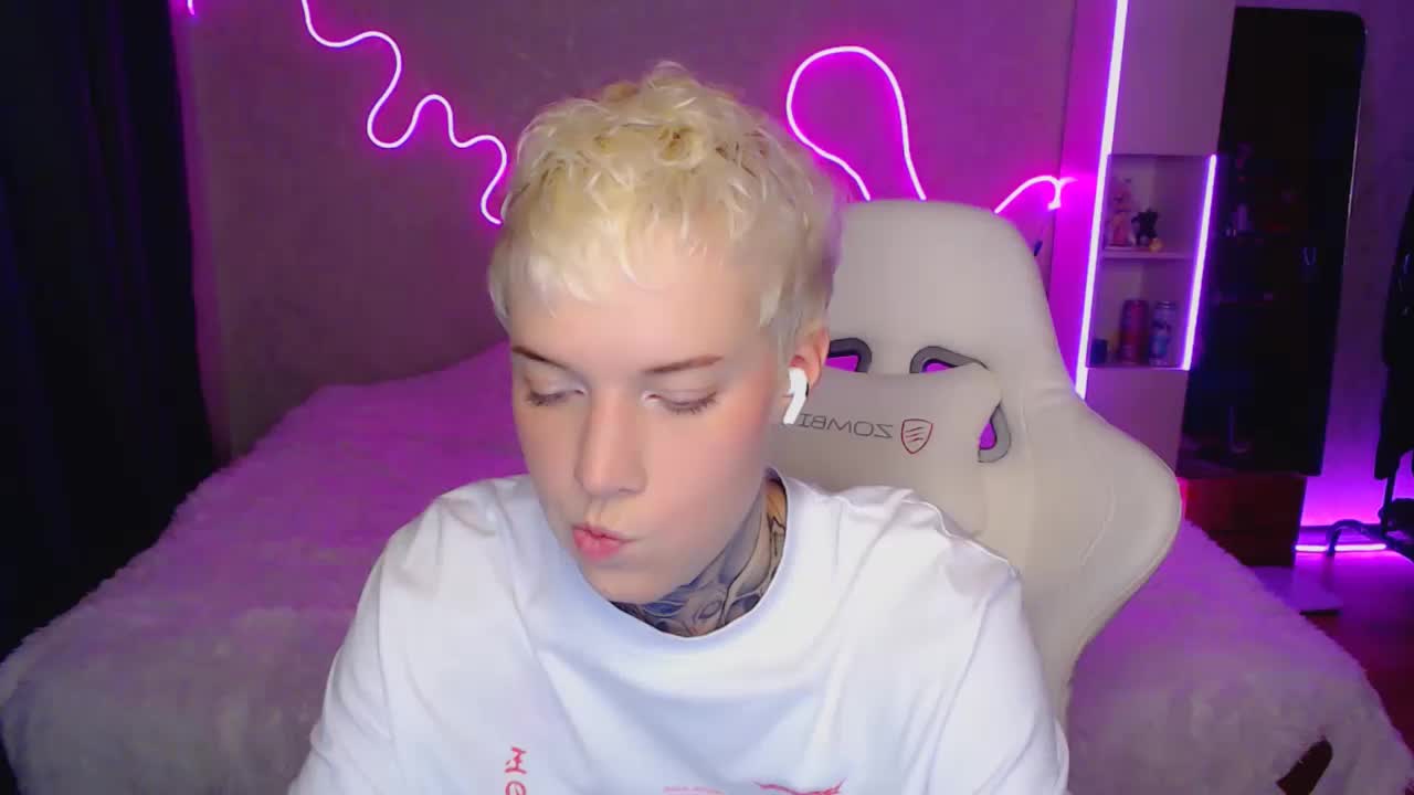 tezes Live Sex October 13, 2025