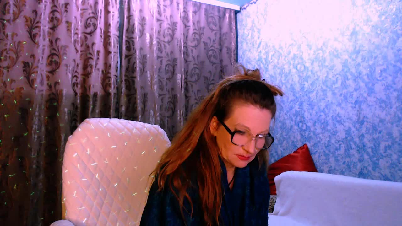 1CrazyPussy Live Sex December 13, 2025