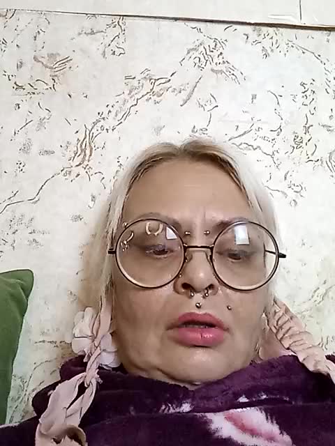 GardenerofIllusions Live Sex December 13, 2025