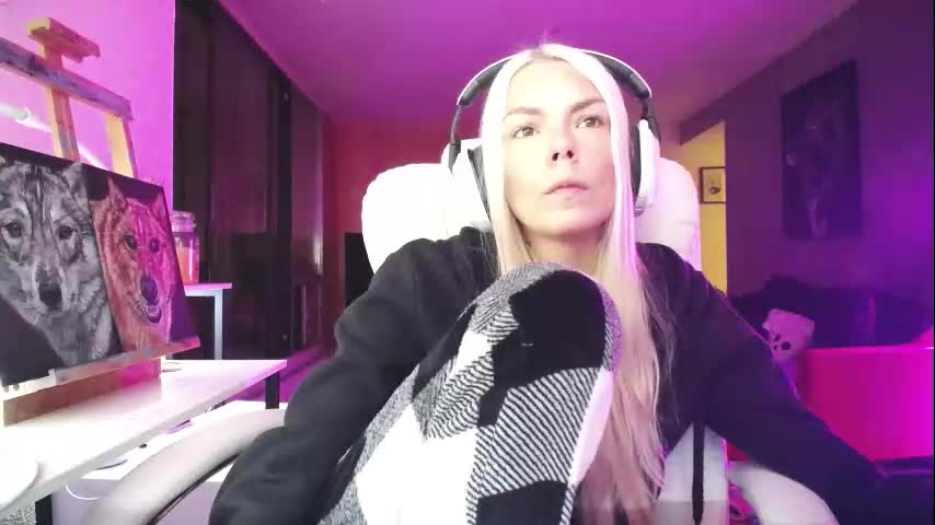 tinykylie Live Sex December 13, 2025