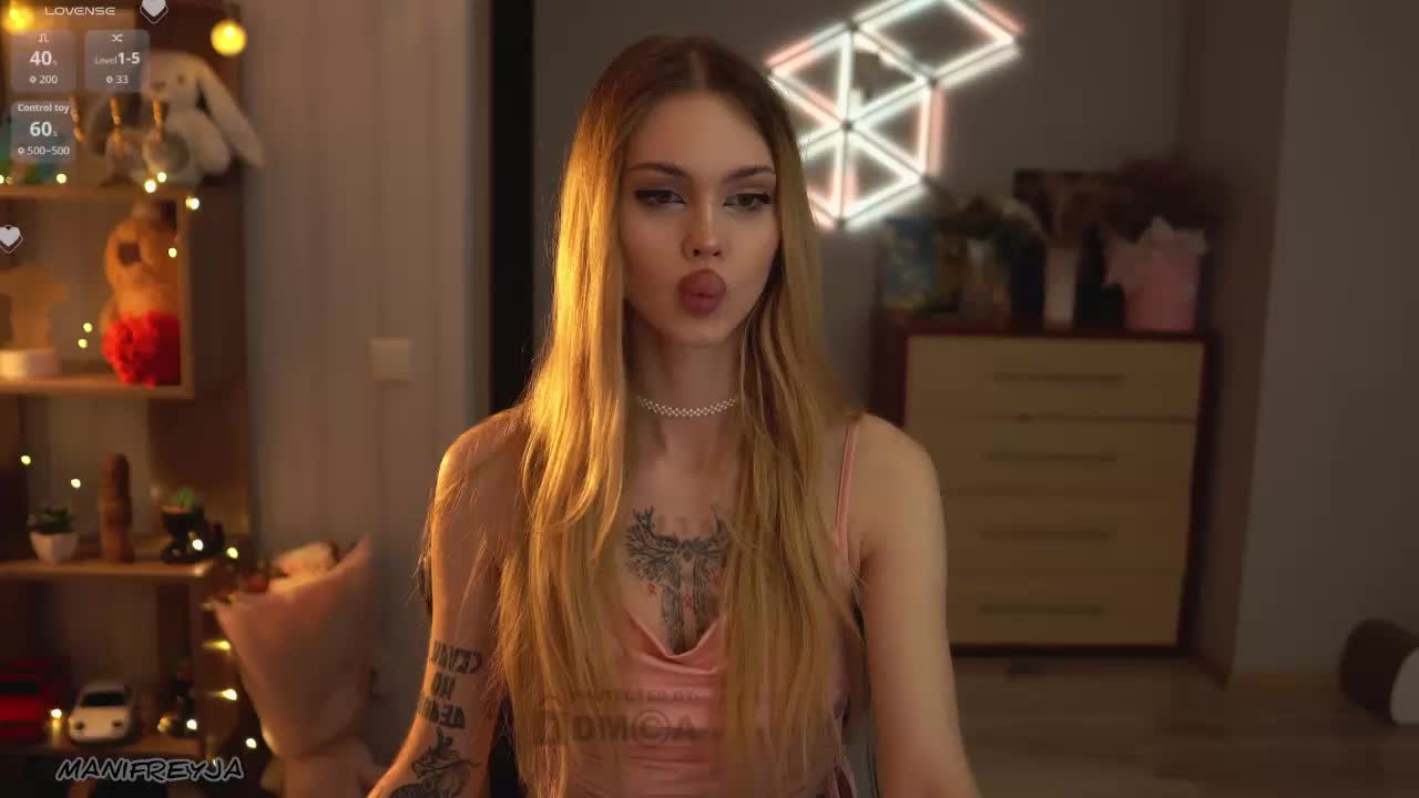 ManiFreyja Live Sex December 14, 2025