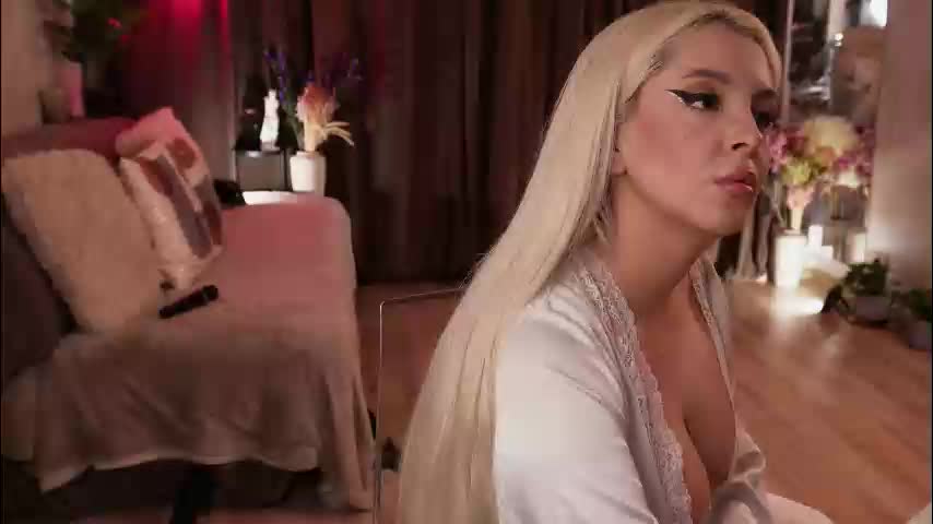 victoriamorrone Live Sex December 14, 2025