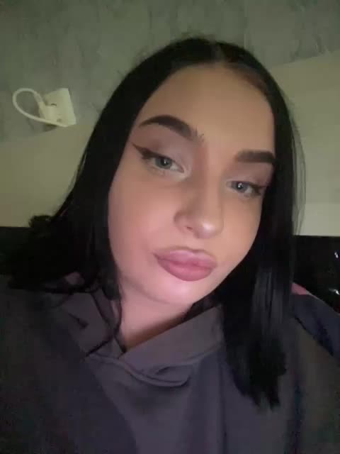 Aliska22 Live Sex October 13, 2025