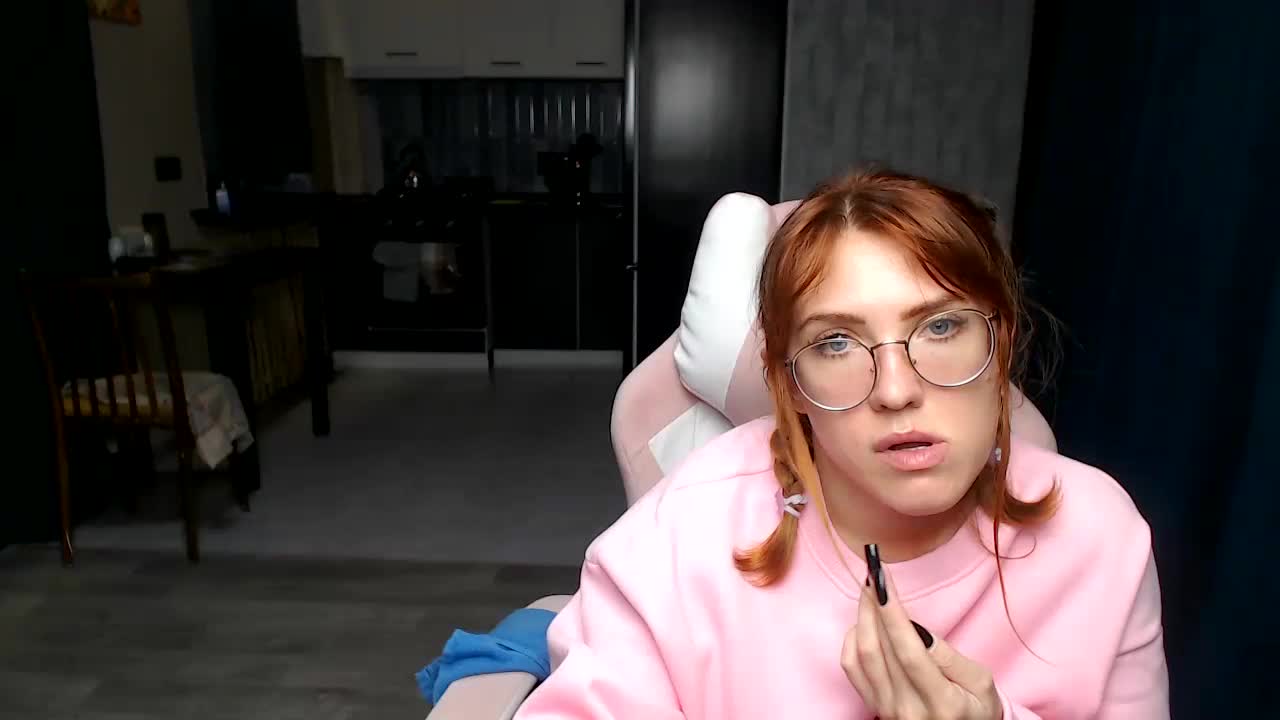 Regimasmile Live Sex December 14, 2025