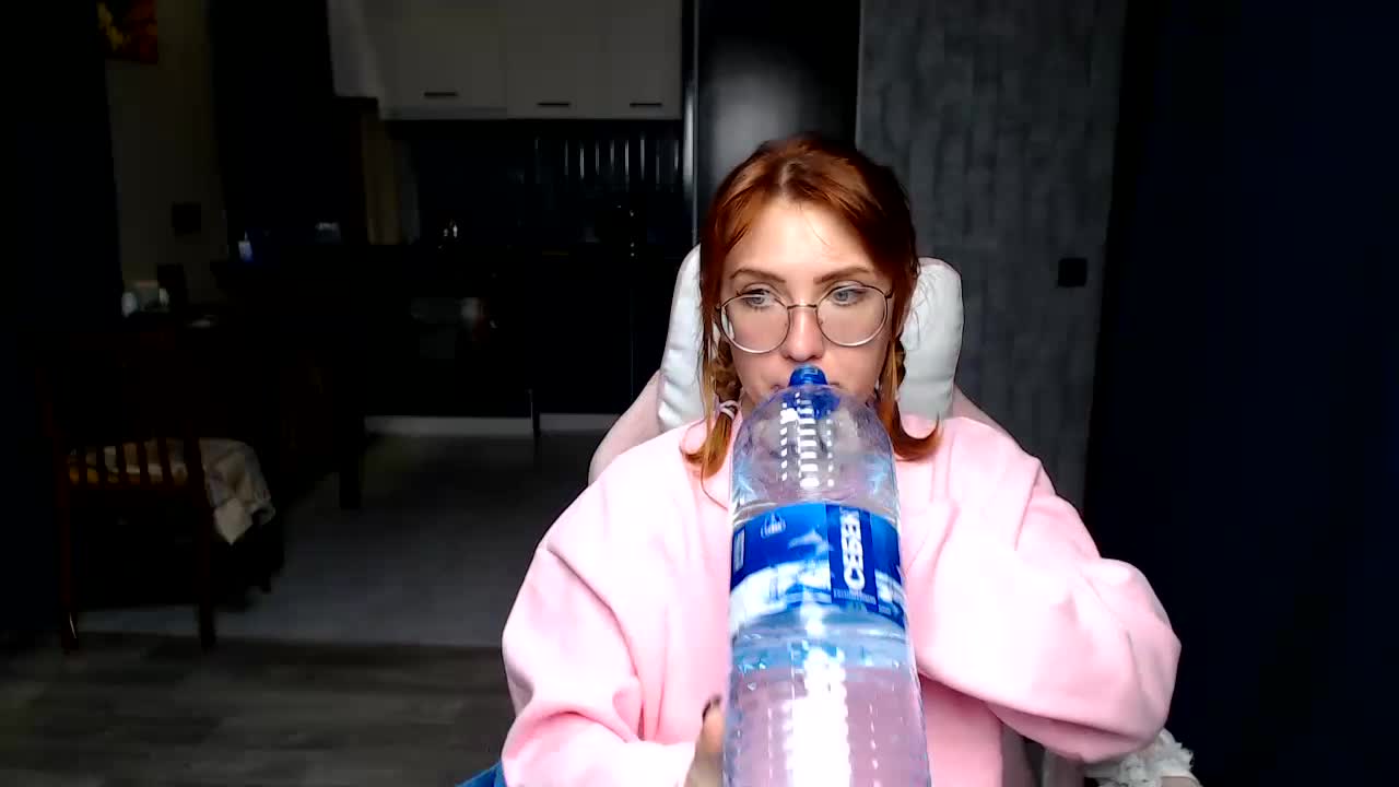 Regimasmile Live Sex December 14, 2025