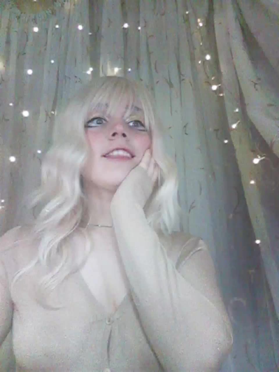 -Ramona- Live Sex December 17, 2025