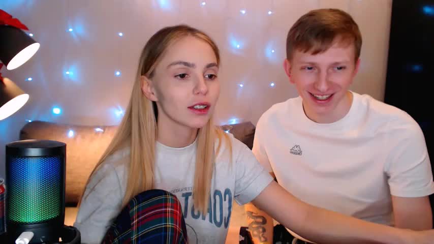 juliaanddima Live Sex December 17, 2025