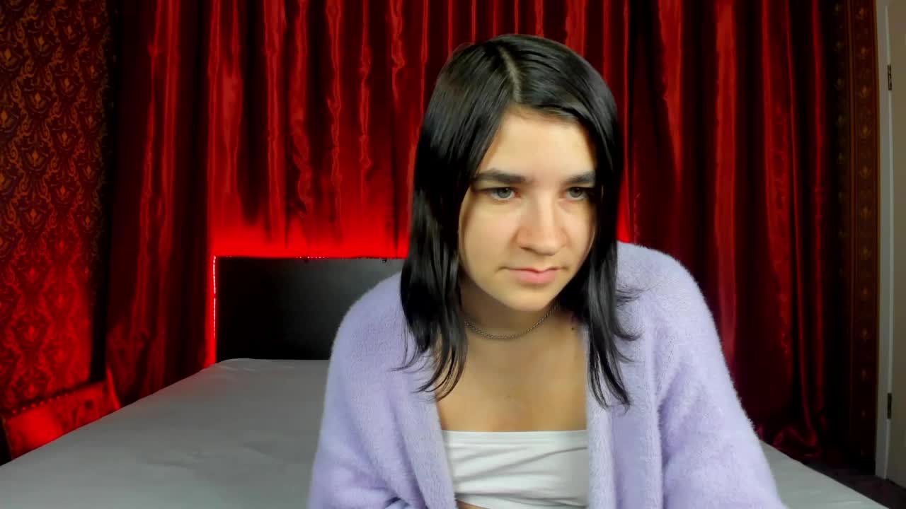 Polly-Love Live Sex December 17, 2025