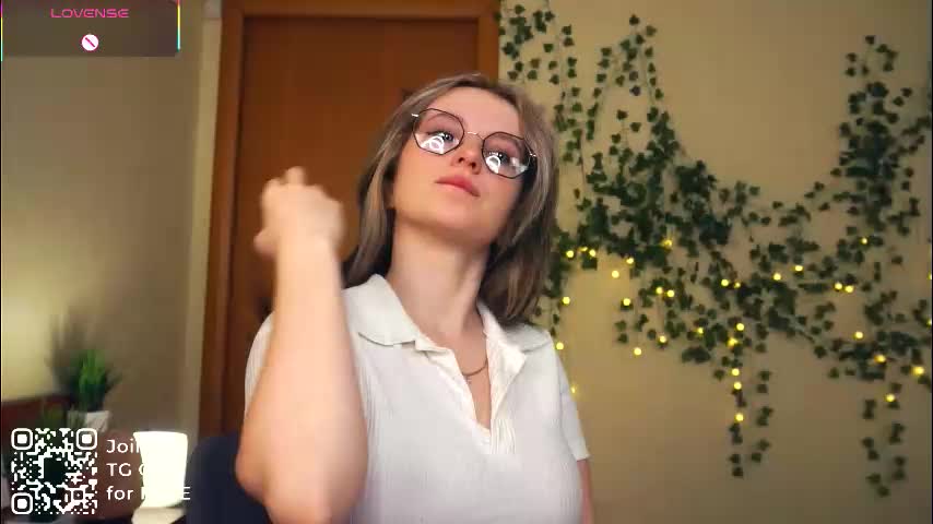 kacyboone_2025-10-13_12-38-48_593 Live Sex October 13, 2025