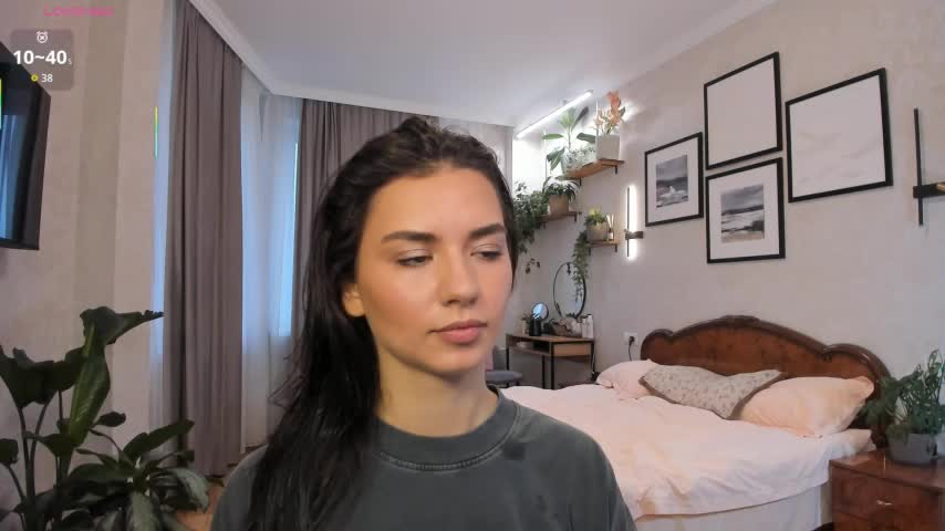 NicoleLuv Live Sex December 14, 2025