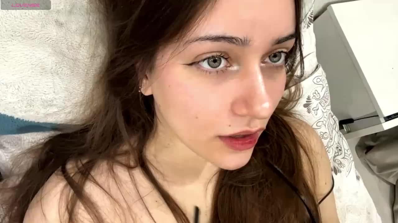 BushiHugs Live Sex December 13, 2025