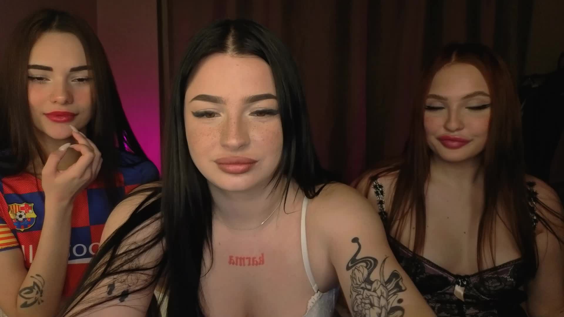 LisaAndDenis Live Sex December 18, 2025