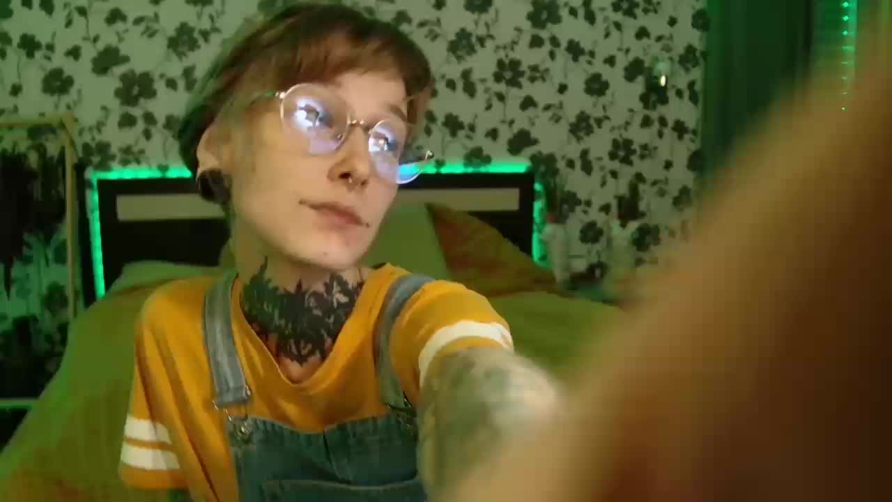 LittleSpaceMouse- Live Sex December 13, 2025