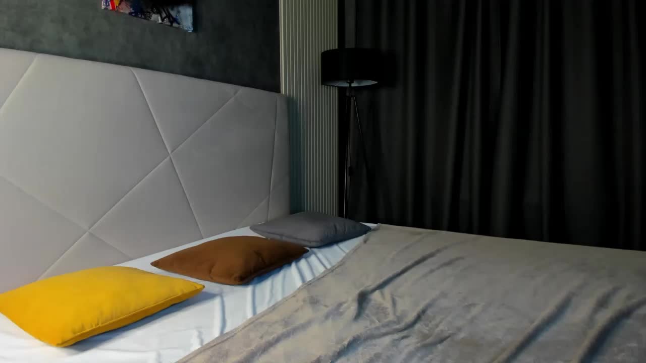 AmelyLil Live Sex December 17, 2025