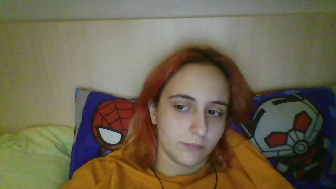 Hotredhead01 Live Sex December 13, 2025