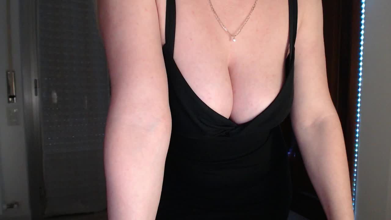 Alina-Lovely Live Sex December 14, 2025