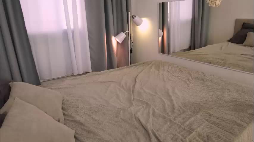 fiamoor Live Sex December 17, 2025