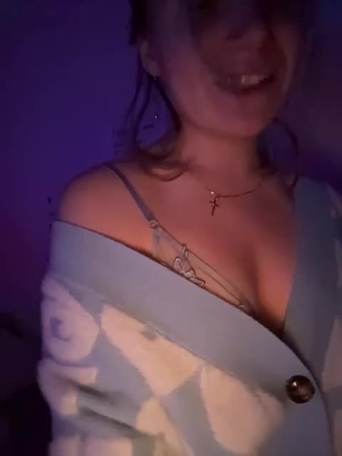 alicelaff Live Sex October 14, 2025