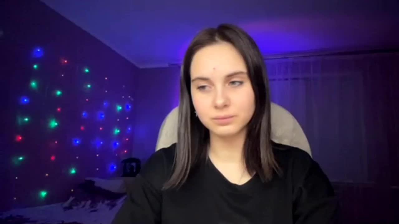 CANDY-LIPS-GIRL Live Sex December 13, 2025