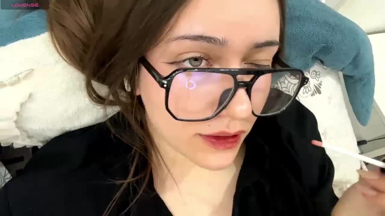 BushiHugs Live Sex December 13, 2025