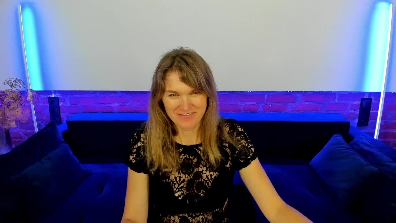 Annabel-xxx Live Sex December 14, 2025