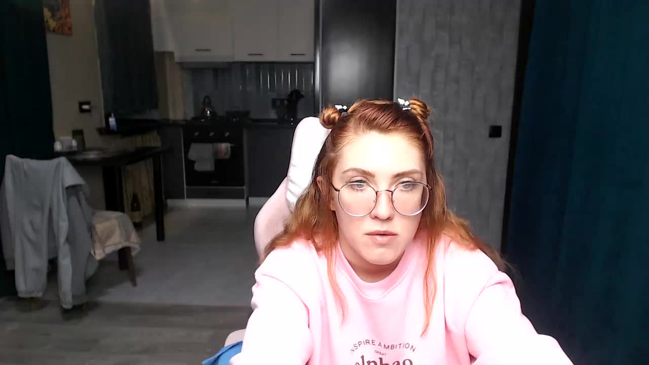 Regimasmile Live Sex December 14, 2025