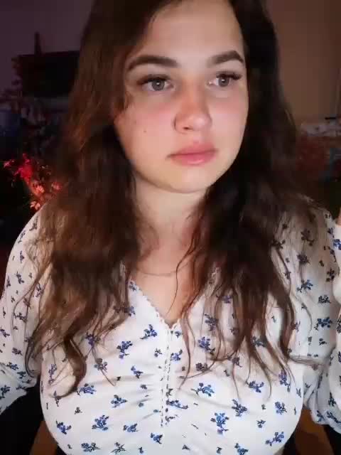 JuliaHesperaks Live Sex December 15, 2025