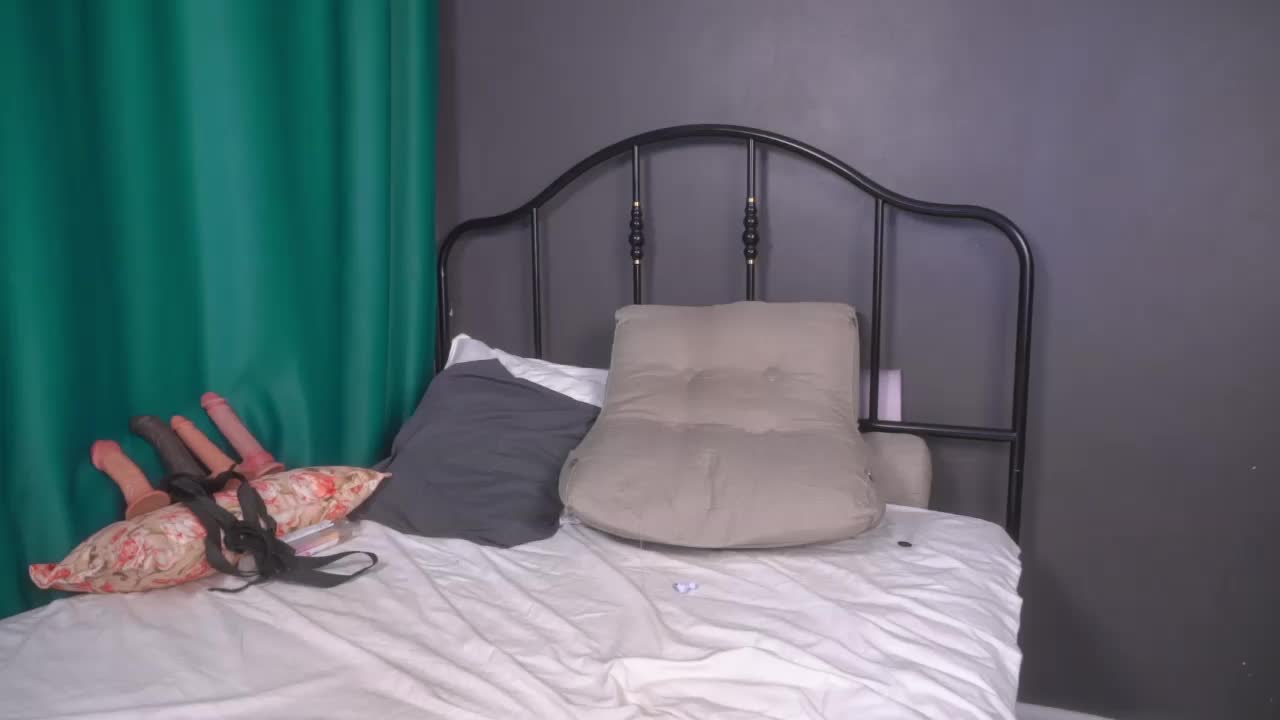 IsadoraDunkan Live Sex December 19, 2025