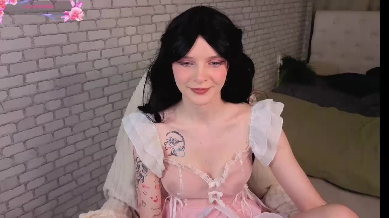 KiraMountrays Live Sex December 13, 2025