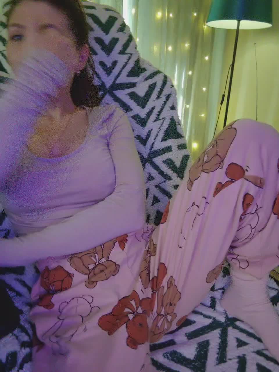 MyLittlegi Live Sex December 13, 2025