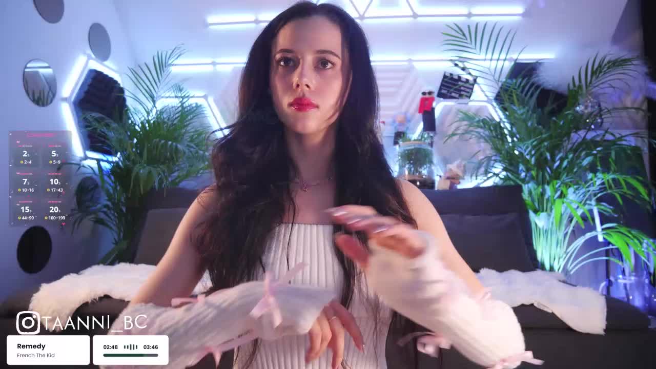 Taanni Live Sex December 18, 2025