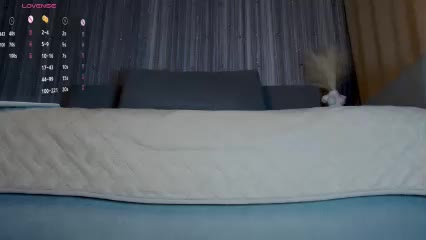 -Smetanka- Live Sex December 17, 2025