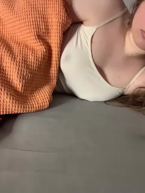 yana_top_queen Live Sex December 15, 2025