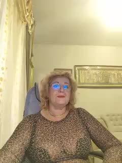 KarinkaSweet Live Sex December 17, 2025