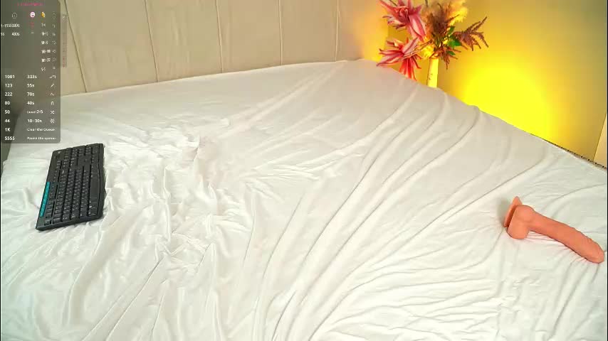 money_banny Live Sex December 17, 2025