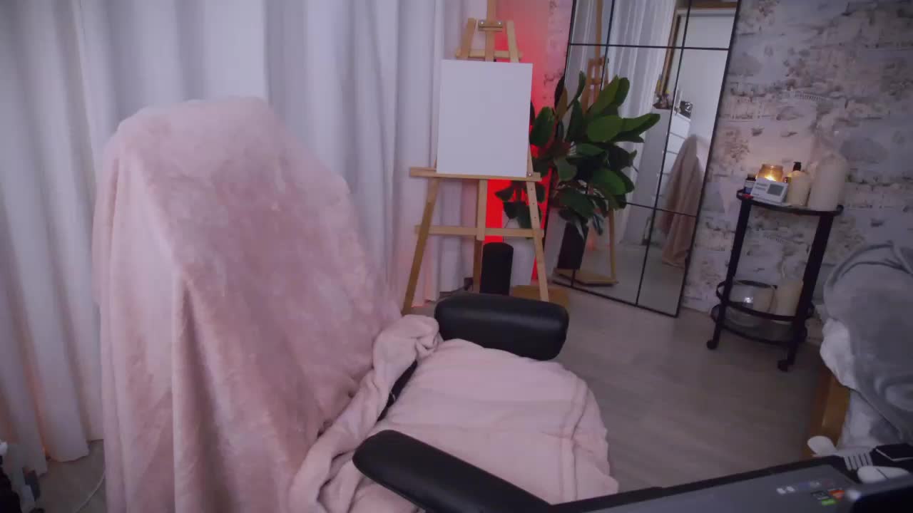 LOVEIS- Live Sex December 13, 2025