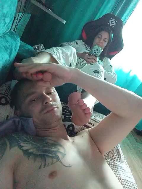 Niki233221 Live Sex December 17, 2025