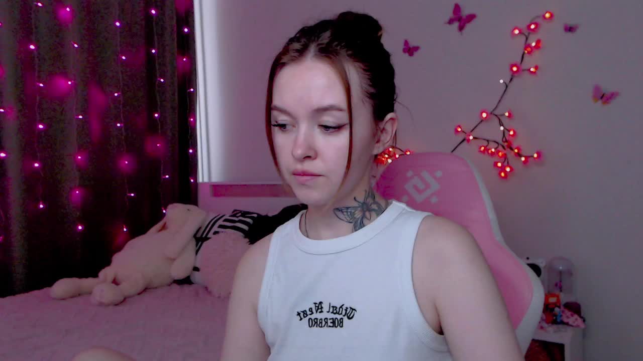 NaughtyMable Live Sex December 14, 2025