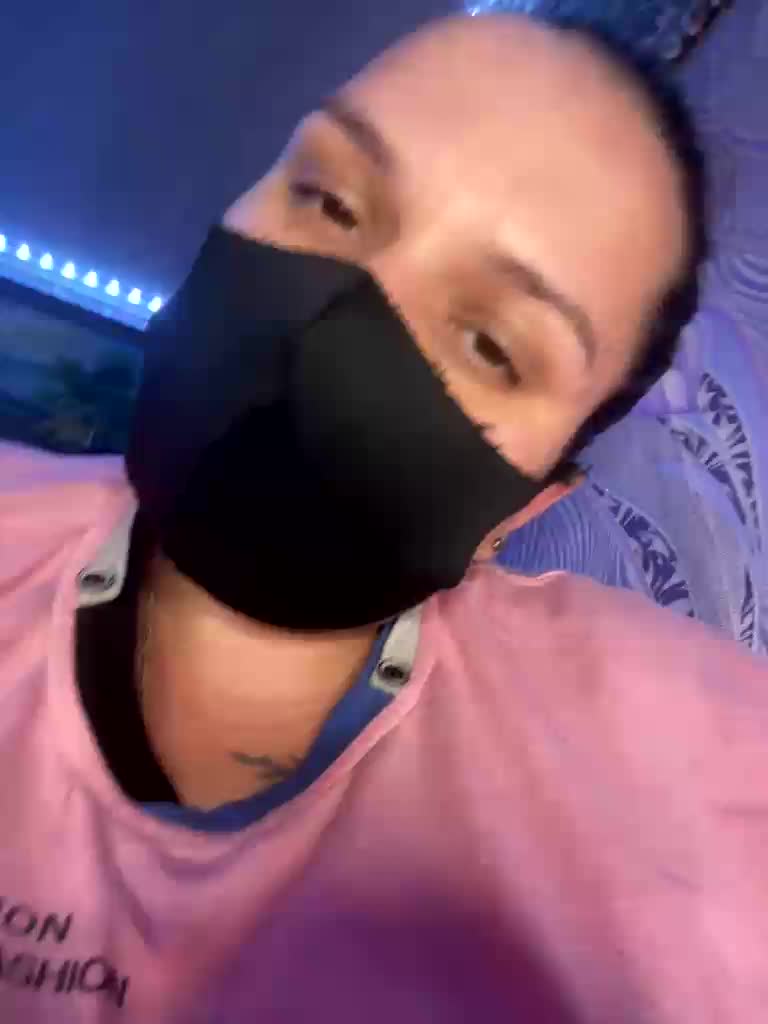 Tatiana023a Live Sex December 14, 2025