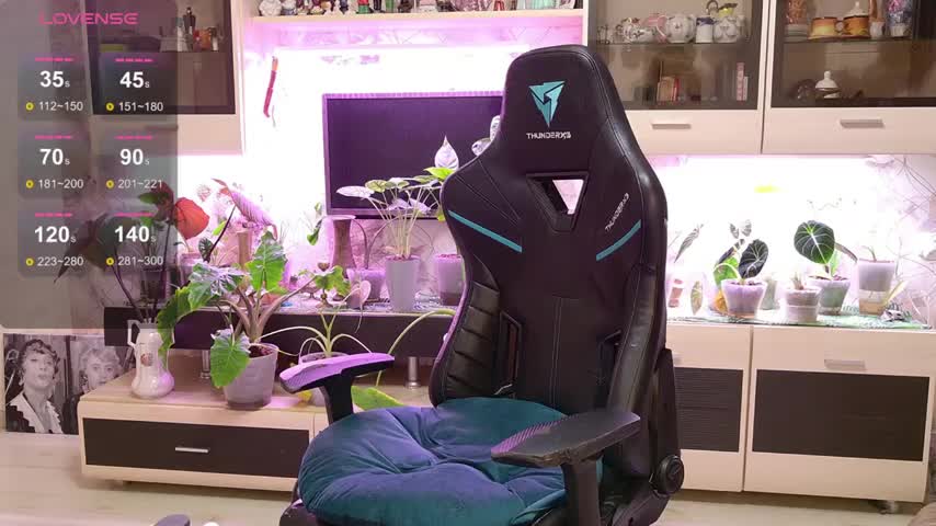 -Yourwoman- Live Sex December 19, 2025