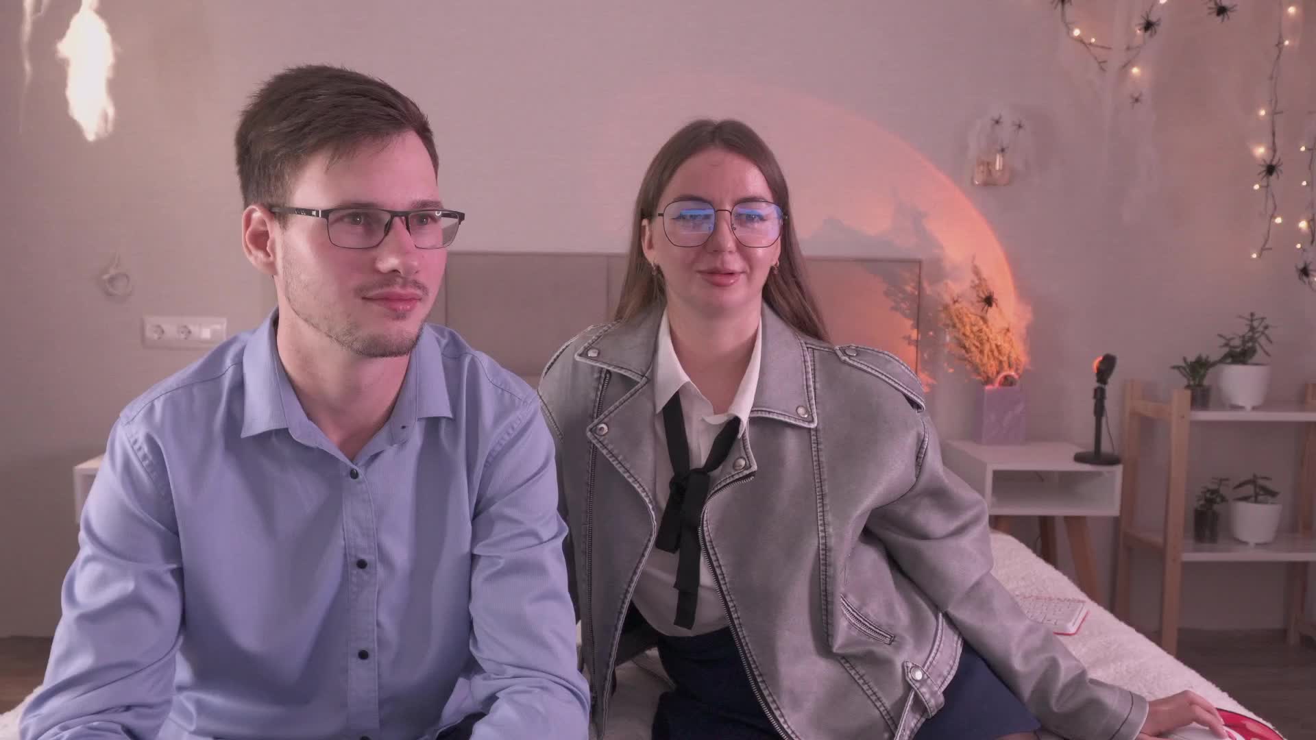 PashaAndMila Live Sex December 14, 2025