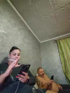 Cleopatra1990 Live Sex December 18, 2025