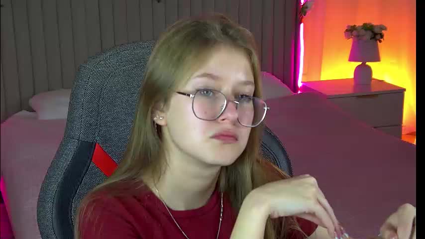 evemundie Live Sex December 12, 2025