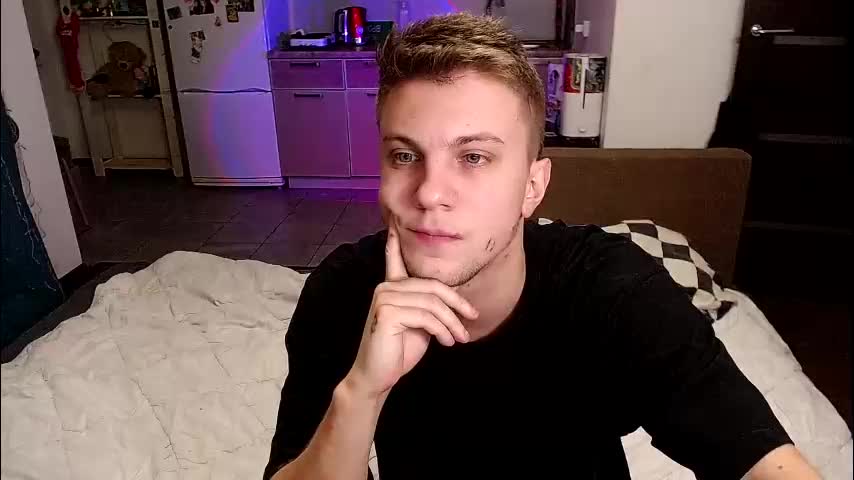 degradat1on Live Sex December 17, 2025