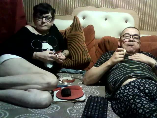 coupleofcoolx Live Sex December 12, 2025